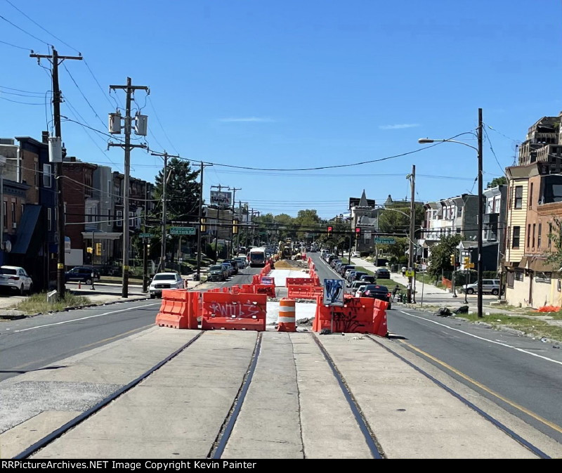 Taking up the trolley tracks